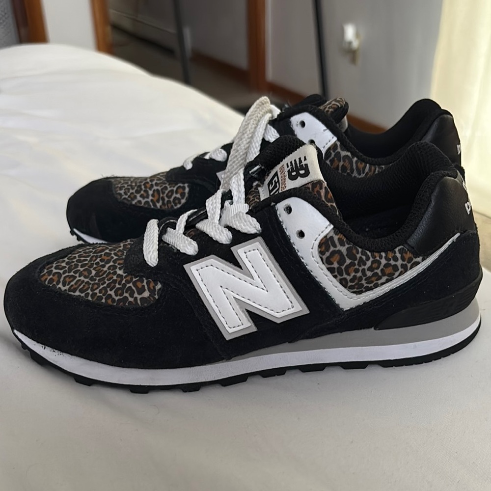 New Balance Girls Leopard Print Sneakers - Black and White
NWOT!